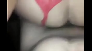 Preview 4 of Wife Storry Lick Pussy - Llego con tanga nueva ROJA y recibi&oacute_  un rico anal