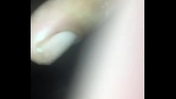 Preview 3 of String Mouill - Coroa mamando o novinho