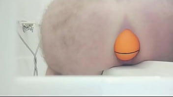 Preview 1 of Mami Vagina Sex - Huge 12cm wide Soccer Ball slides out of my Ass on side of Bath.