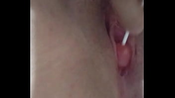 Preview 3 of Mummy Son Fuk - Buceta chupando pirulito