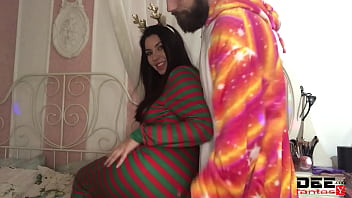 Preview 1 of Indin P Xxx - Girl Deep Sucks Stranger&#039_s Dick,  Fucks In Different Poses And Receives Cumshot On Ass