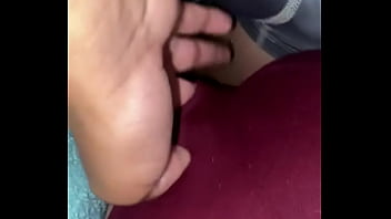 Preview 3 of Yougahotgirlxxx - Buenos d&iacute_as mis amores,  ya les hicieron ma&ntilde_anero? Entonces para ir ya