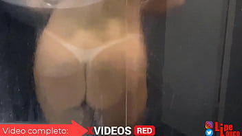 Preview 3 of Chrismas Mom Sleep - orgiaaa depois de uma brincadeira durante festa / Espiando loira gostosa no banhoo (completo xvideos RED )