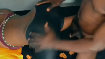 Preview 1 of Indonesia Selingkuh Video - Une femme infid&egrave_le se fait baiser par le voisin avant que son mari ne rentre
