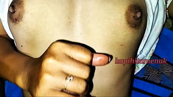 Preview 3 of Anemal Sexe - Bokep Indo Viral Crot di Payudara Ponakan