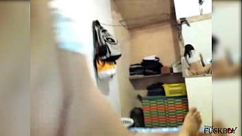 Preview 2 of Cli Cam - &iexcl_Ay,  me duele... por favor para! -Lo siento nena,  si de verdad me quieres me tienes que dar el chikito. !QUE RICO APRIETAS EL CULO&iexcl_