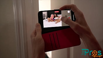 Preview 2 of Www Sexi Vidos Com - The Pros S1E14 &quot_The Gamer&quot_ Evie Ling and Conor Cox