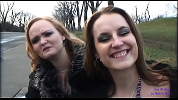 Preview 1 of Hot Bbw Fuck Son - Due amiche aspettano l&#039_autobus e una delle due accetta dei soldi per scopare nel bosco