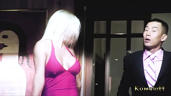 Preview 1 of Xxxinb Vibeo - Amigos do marido corno acordando MILF casada para menage a trois
