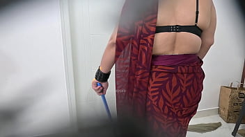 Preview 1 of Soggy Biscuit - Sex with new maid while she cleaning room