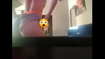 Preview 1 of Dress Up Cum - NOVINHA DAN&Ccedil_ANDO SEM SUTI&Atilde_
