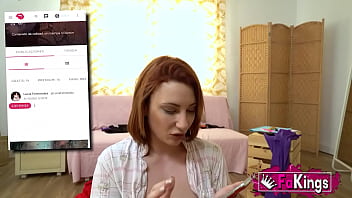Preview 1 of Bokepku Com - Lucia Fernandez&#039_ gift for her fans: She bangs the luckiest one!
