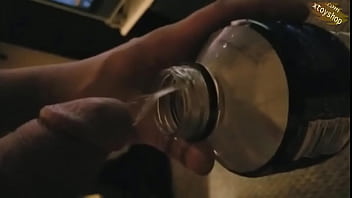 Preview 2 of Mom Soon Sleep - Hot Pissing In The Bottle