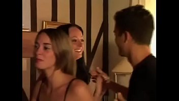 Preview 1 of Feet Spurts - Chicas De Ciudad Sexo De Pueblo