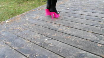 Preview 2 of Sex Rpon Japanes - Lady L walking wirh pink mules.