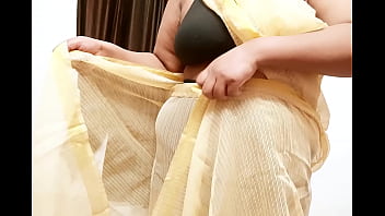 Preview 2 of African Tribal Sex Rites - Indian big boobs Shwetha aunty in saree