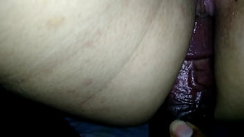 Preview 1 of Fingering Tite Pusy - Safadinha gozando com pau no cu