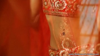 Preview 1 of Tits Titten - Bollywood Sweetheart Is Super Hot