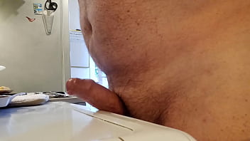 Preview 4 of Deep Feet Lola Mello - L&#039_orgasme me fait trembler tout le corps,  mais sans &eacute_jaculer- 28/05/2024