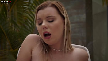 Preview 2 of Little Girl Fuck Brutally - Bewitching Mary Monroe twitching on her explosive orgasm (1080)