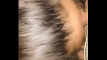 Preview 2 of Mom Seeing Son Maturebasting - Como la chupa