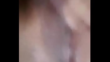 Preview 3 of Xxx Yoga Bra - Se masturba y se moja toda
