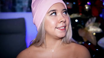 Preview 4 of Porn Crab Pron - College blonde gets a facial on her beautiful angelic face