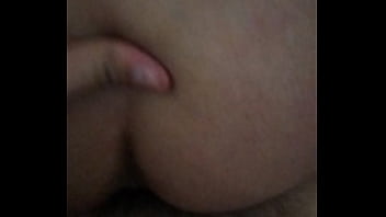 Preview 4 of Shaving Bada Louda Chuut - Questa puttana palestrata ama il cazzo