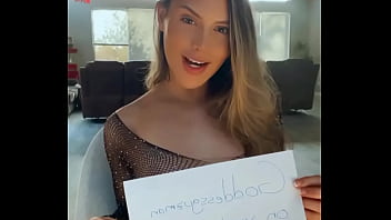Preview 1 of Dad Mom Daughtr - Verification video