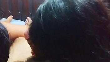 Preview 3 of Past Vide Sexy - Mi novia y mi mejor amiga se llevan muy bien cuando me chupan la polla y me sacan la leche