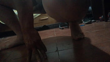Preview 1 of Porno Mommy Anal - prepar&aacute_ndome para masturbarme
