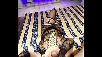 Preview 2 of Taboo 19 Ebony Stepsister - Rica mamada en motel de paso