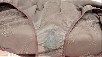 Preview 4 of X Fudi Marni - My dirty and smelly panties in the evening