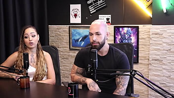 Preview 1 of Greaty Porn - Nosso relacionamento iniciou aberto e transamos tanto... - Lana Poison &amp_ Pedro Voraz