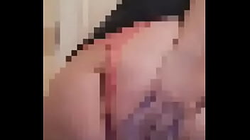Preview 2 of Shale Grl - bree bounces her ass in a hotel bathroom