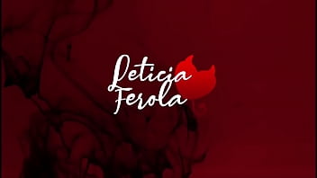 Preview 1 of Cheating On The Supermarket - S&oacute_ um boquetinho pra matar a vontade | BlowJob