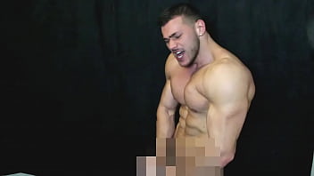 Preview 4 of Jethani Xxx - Big thick arms n cock