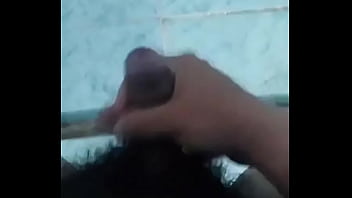 Preview 1 of Brainna Love - Masturb&aacute_ndome hasta eyacular