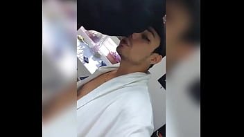 Preview 1 of Xoeqjdyrv - LEO BULGARI AND HIS &quot_CURIOUS STRAIGHT&quot_ FRIEND - SHORT VERSION!!!
