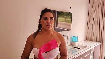 Preview 3 of Fypwdolmz - She is a believer and found out that I am a porn star actor and looked for me to fuck and fill her ass with cum,  so as not to lose her virginity before marriage. Vagninho e Luna Oliveira