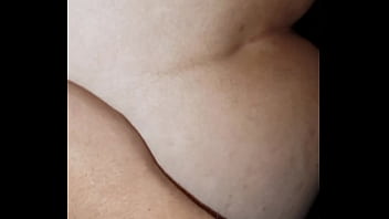 Preview 1 of Horny Housewife On Vacation - Gordita rica