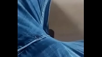 Preview 1 of Hafa Wehbi - Amigo me manda video excitado