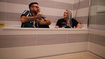 Preview 4 of Hard Sex Vddo - LIVIE FROM THE BATH- AN INTERVIEW WITH FRANKIE JAX