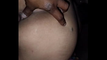 Preview 3 of Slow Sensual - Ama de casa embarazada pide revisi&oacute_n del Internet y seduce al t&eacute_cnico antes de que el marido llegue.