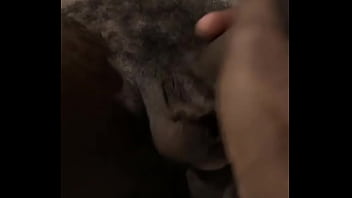 Preview 4 of Baby Xxx Hot Video Max - Brincando agora com o pau do cafu&ccedil_u.#cafucu #mavambo #pentelho