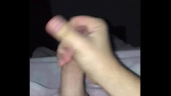 Preview 1 of Sexrapeng - Pau pequeno gozando