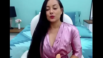 Preview 3 of Mon And Sun Sexvideo - Exotic Face Long Hair Mami Tryna Learn