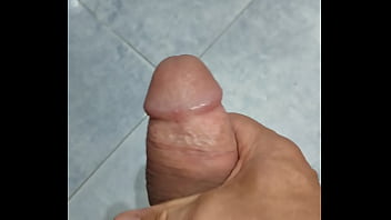 Preview 1 of Halk Cartoon Porn - Me masturbo en el ba&ntilde_o