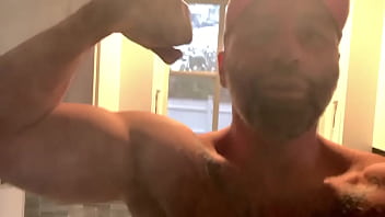 Preview 3 of Slave Trainning - Flexing smoke