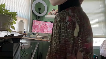 Preview 2 of Veronica Jane Two Dudes - Tranportin&#039_ by Kodak Black Twerking Elle edition